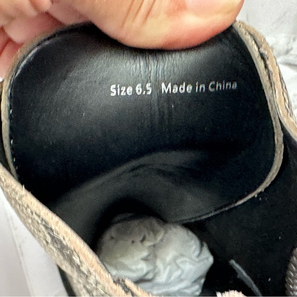 Dolce Vita NIB snake boot - Picture 3 of 3